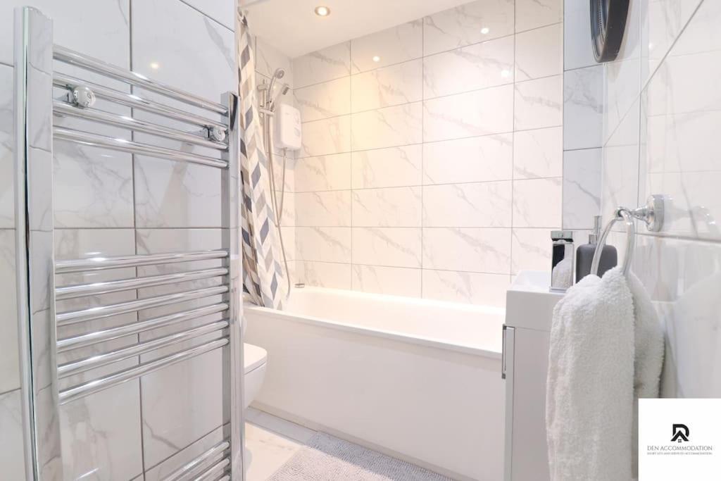 Den Accommodation & Short Lets Greenwich London - 3 Bed House Eksteriør bilde